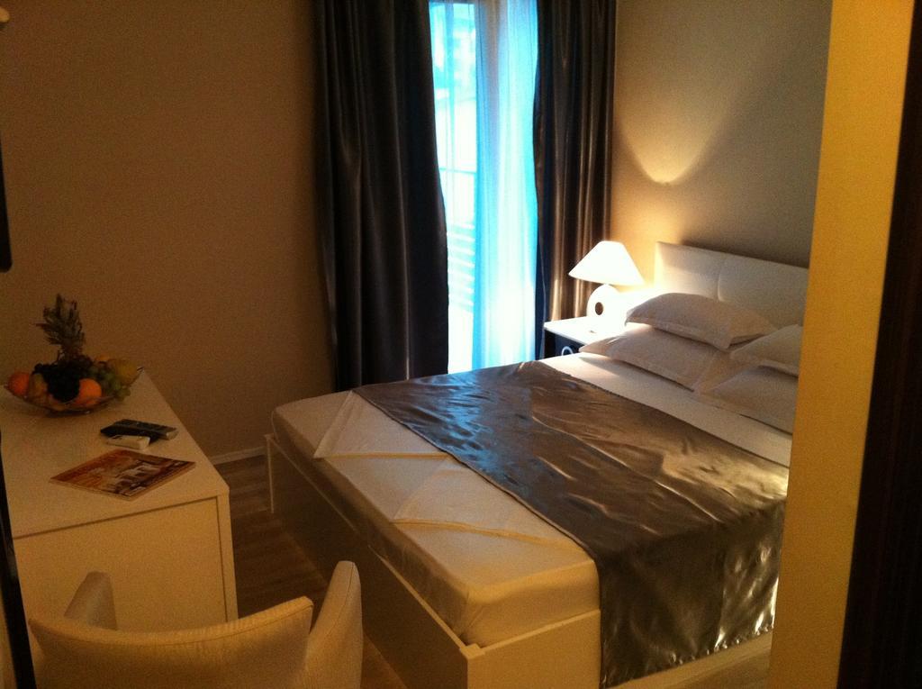 Apartments And Rooms Grand Palazzo Budva Værelse billede