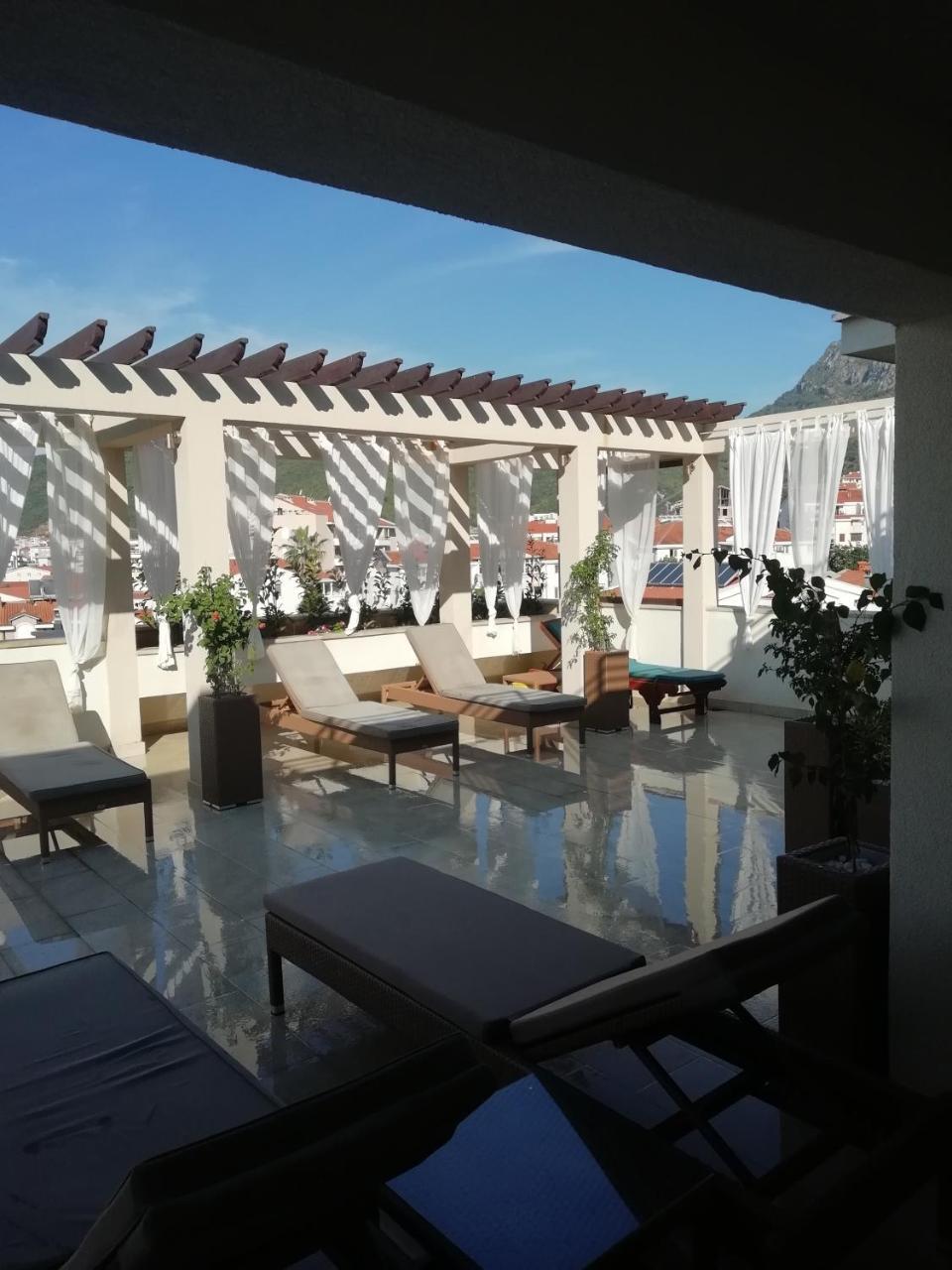Apartments And Rooms Grand Palazzo Budva Eksteriør billede