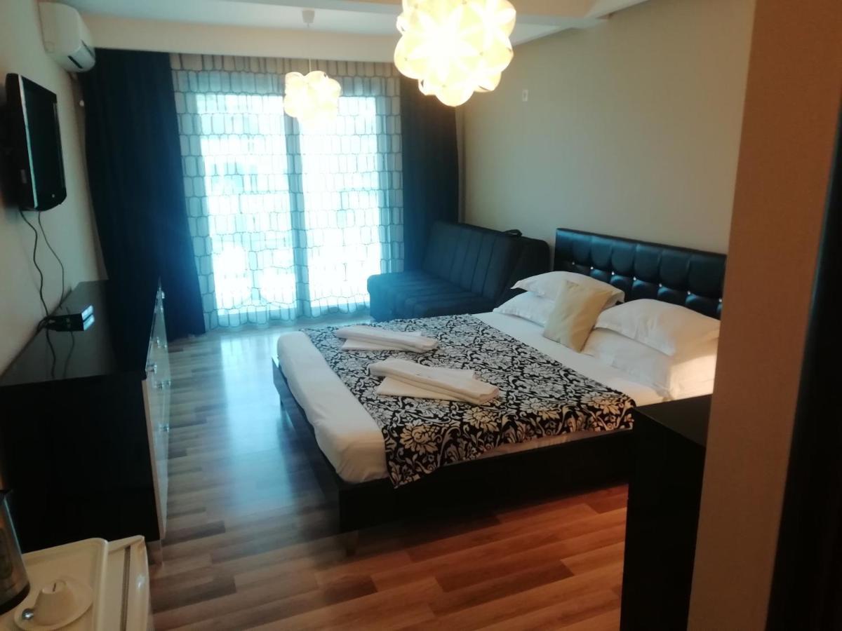 Apartments And Rooms Grand Palazzo Budva Eksteriør billede